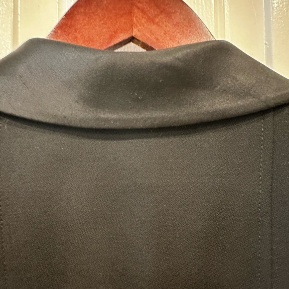 Giorgio Armani Women”s Blazer - Picture 8 of 11